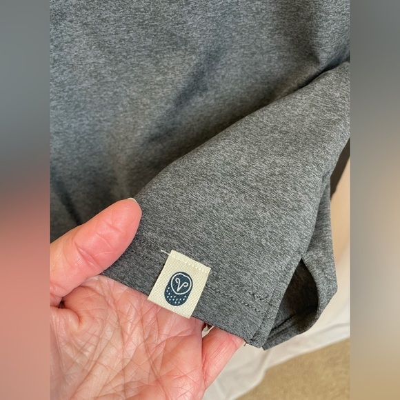 Marine Layer Samsara Womens 1/4 Zip Jacket Golf Sweater Active Outdoor Gray Med - Picture 6 of 9